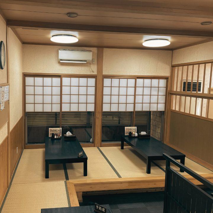 入口から見て右側のお座敷